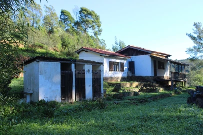 Quinta T1 para Venda em Lagos (São Sebastião e Santa Maria)