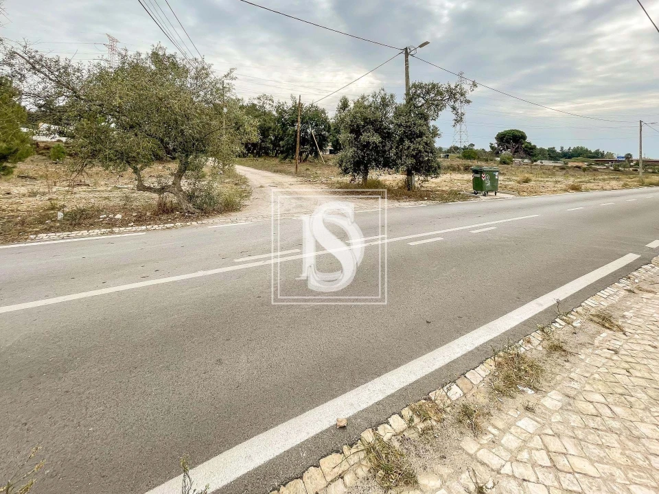 Terreno para Venda em Palmela Foto 9
