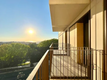 Apartamento T3 para Venda em Santa Marinha e São Pedro da Afurada