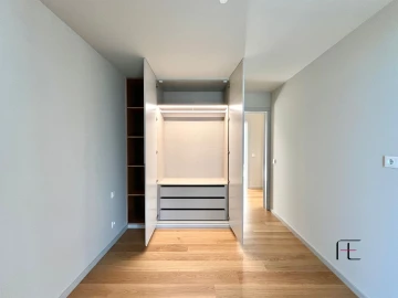 Apartamento T3 para Venda em Santa Marinha e São Pedro da Afurada