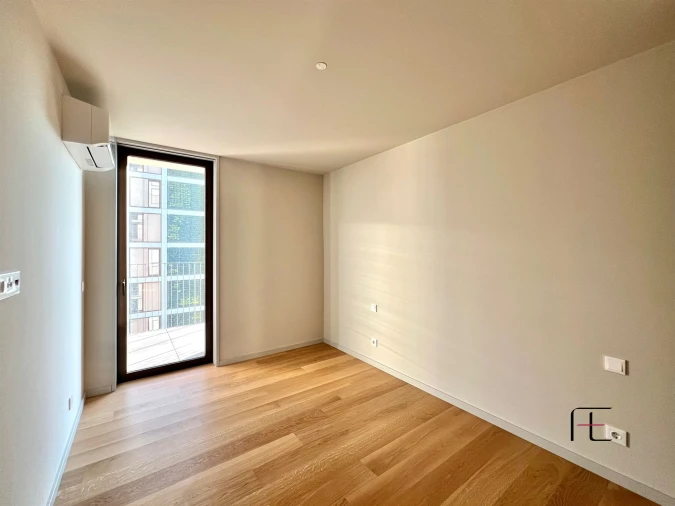 Apartamento T3 para Venda em Santa Marinha e São Pedro da Afurada Foto 14
