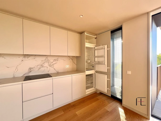Apartamento T3 para Venda em Santa Marinha e São Pedro da Afurada Foto 4