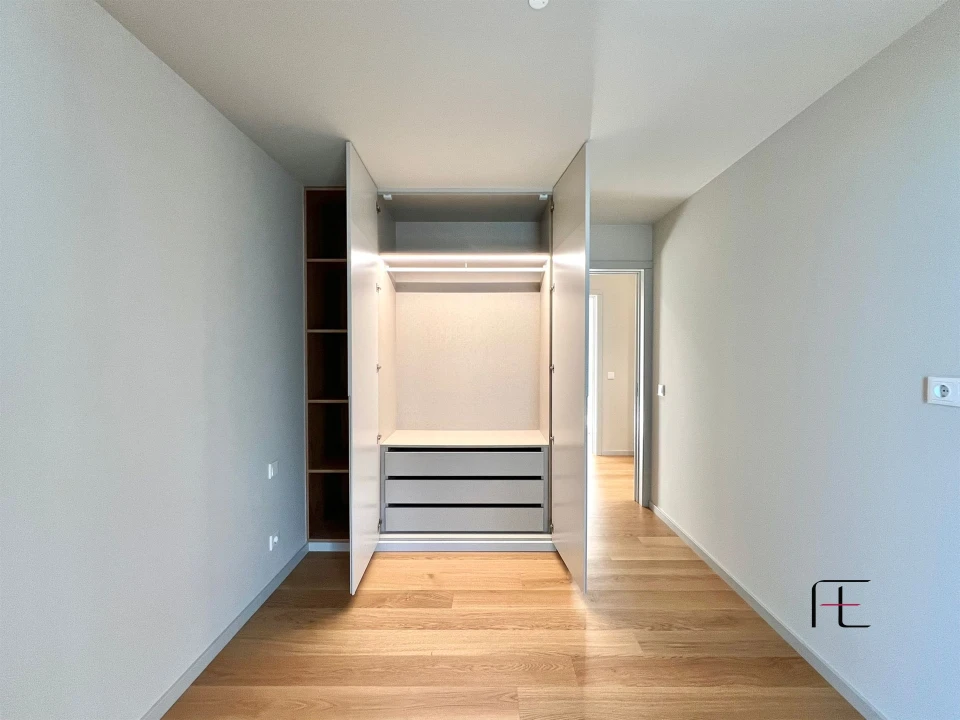 Apartamento T3 para Venda em Santa Marinha e São Pedro da Afurada Foto 18
