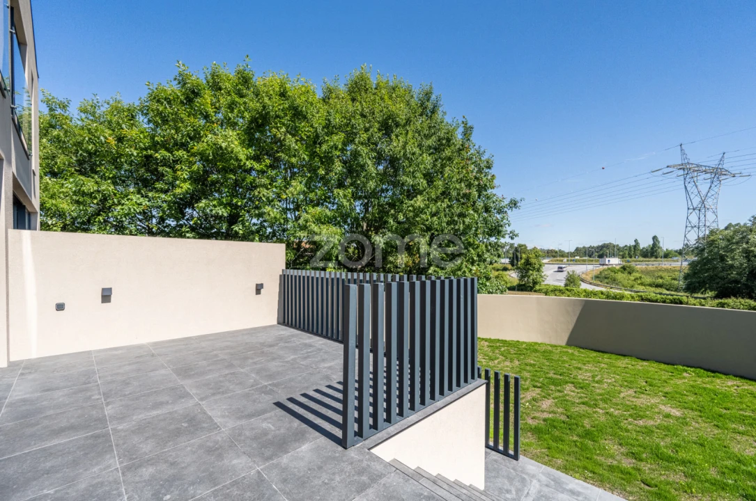 Moradia T3 para Venda em Cidade da Maia Foto 12