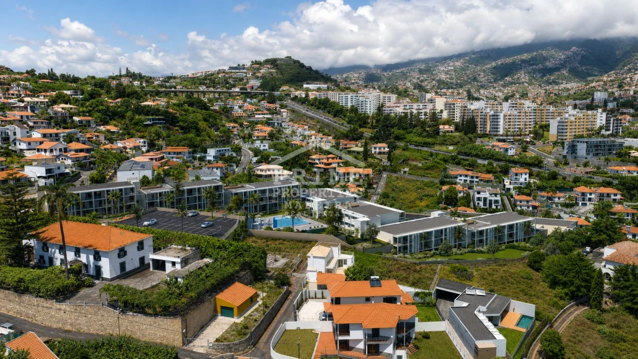 Apartamento T2 para Venda em São Martinho Foto 17