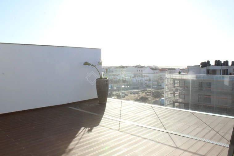 Apartamento T4 para Venda em Alcochete Foto 49