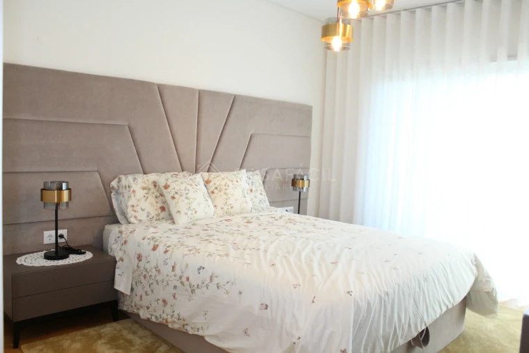 Apartamento T4 para Venda em Alcochete Foto 24