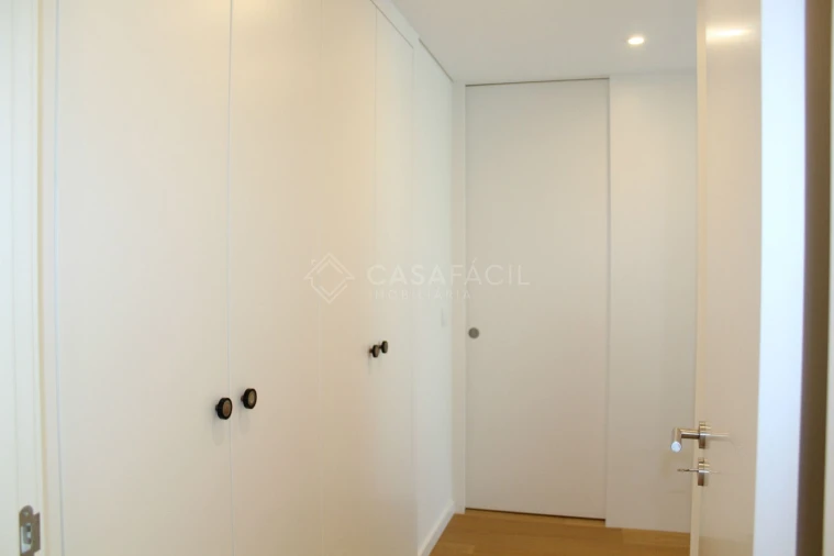 Apartamento T4 para Venda em Alcochete Foto 29