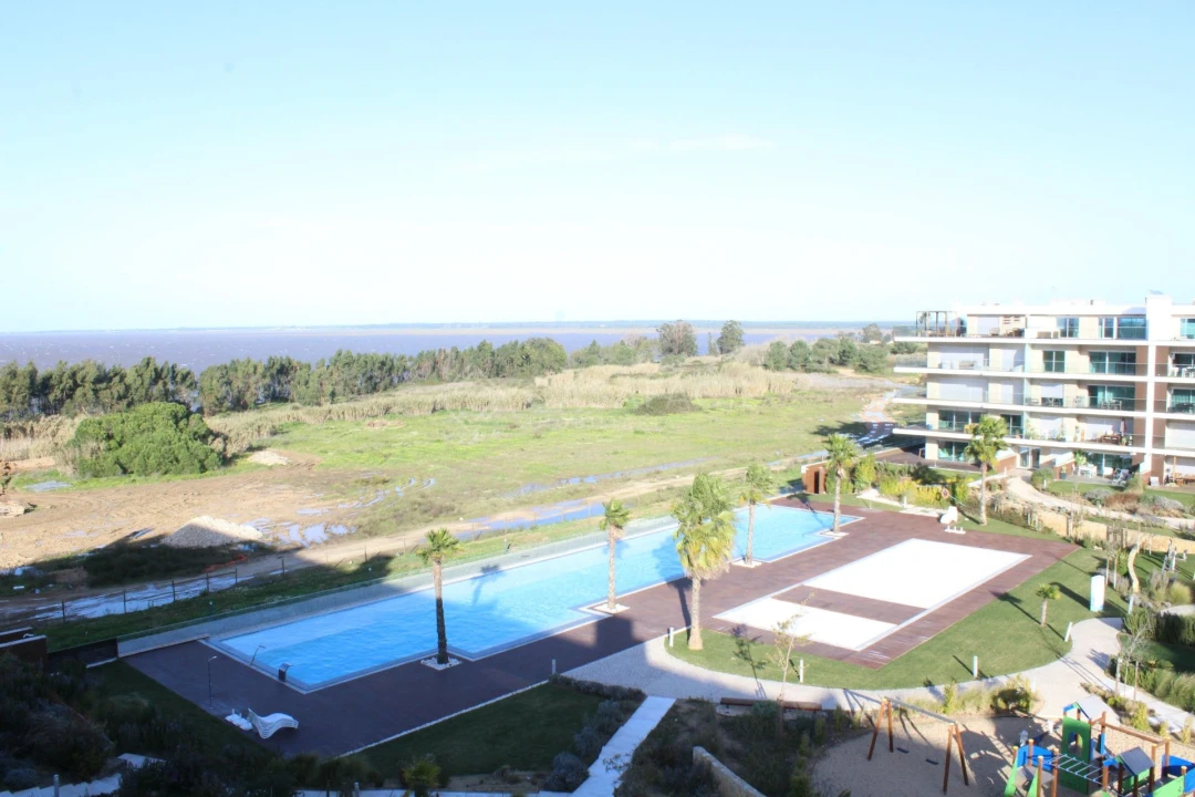 Apartamento T4 para Venda em Alcochete Foto 46