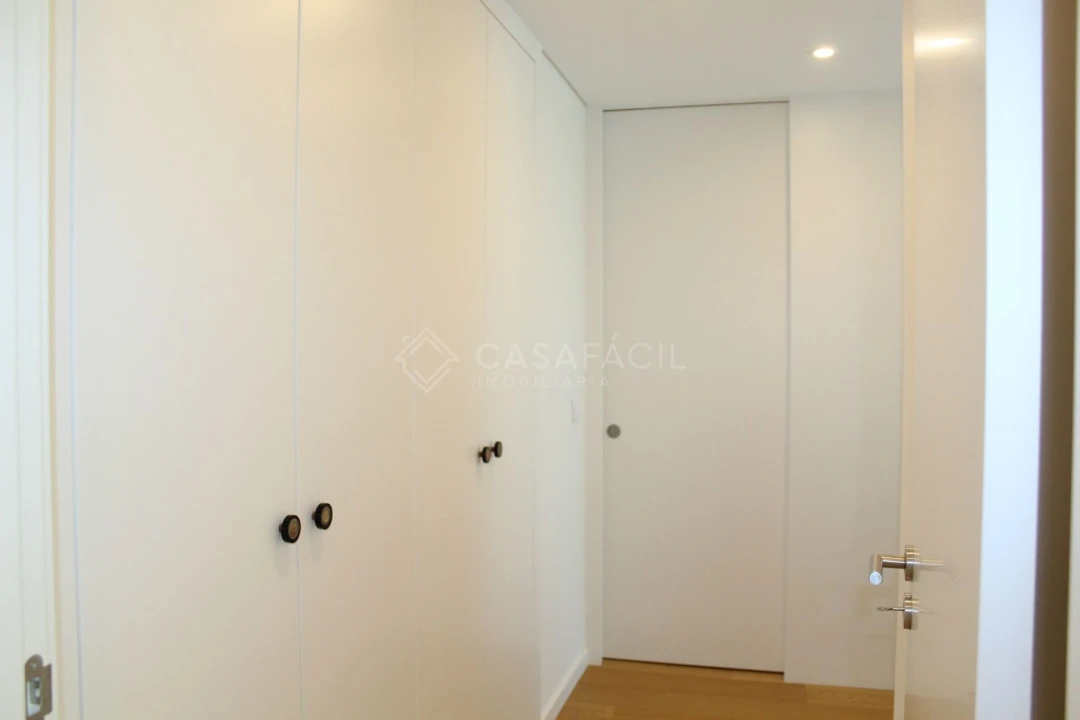 Apartamento T4 para Venda em Alcochete Foto 29