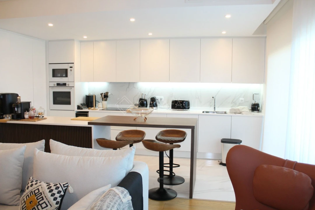 Apartamento T4 para Venda em Alcochete Foto 2