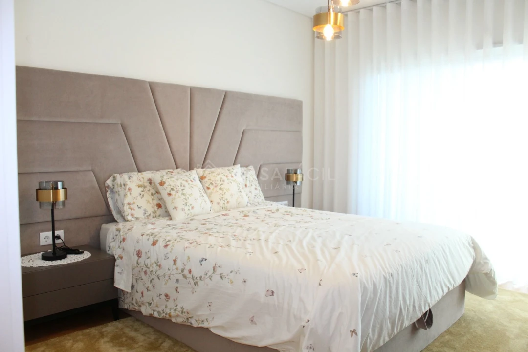 Apartamento T4 para Venda em Alcochete Foto 23