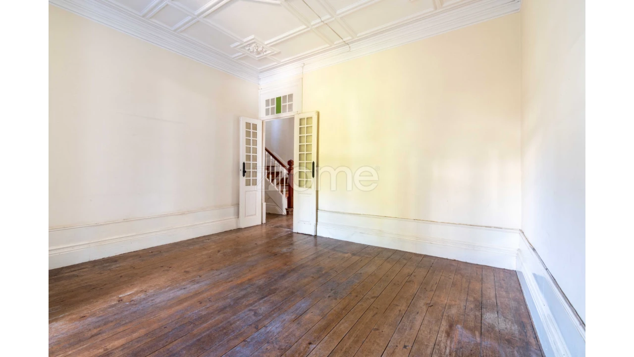 Moradia T6 para Venda em Paranhos Foto 18