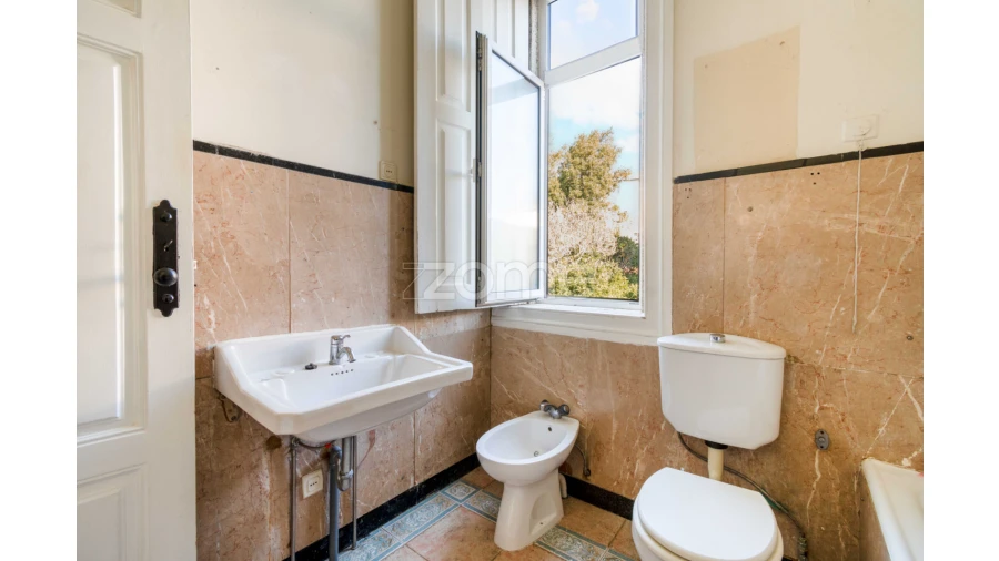 Moradia T6 para Venda em Paranhos Foto 34