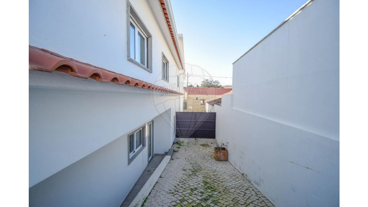 Moradia T6 para Venda em Carvalhal Foto 22