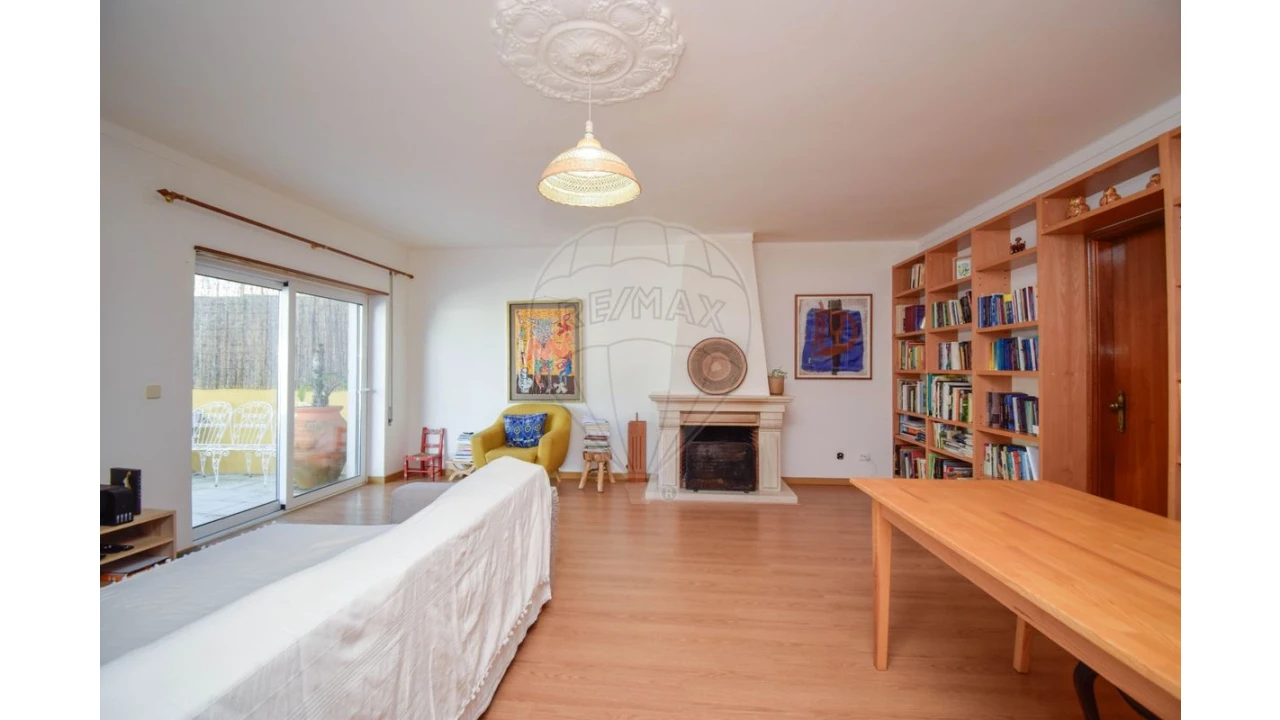 Moradia T6 para Venda em Carvalhal Foto 5