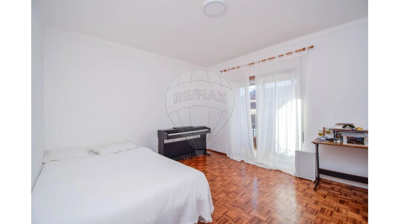 Moradia T6 para Venda em Carvalhal Foto 28