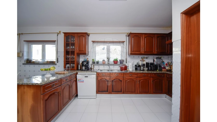 Moradia T6 para Venda em Carvalhal Foto 37