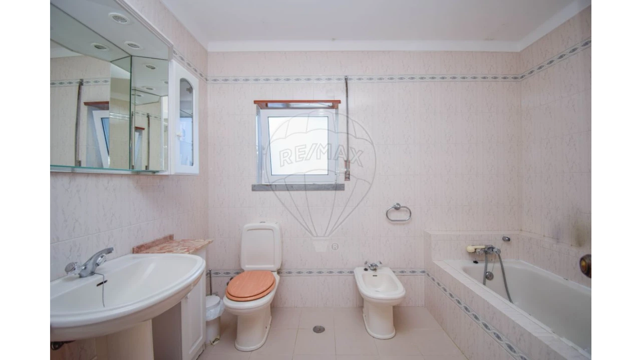 Moradia T6 para Venda em Carvalhal Foto 14