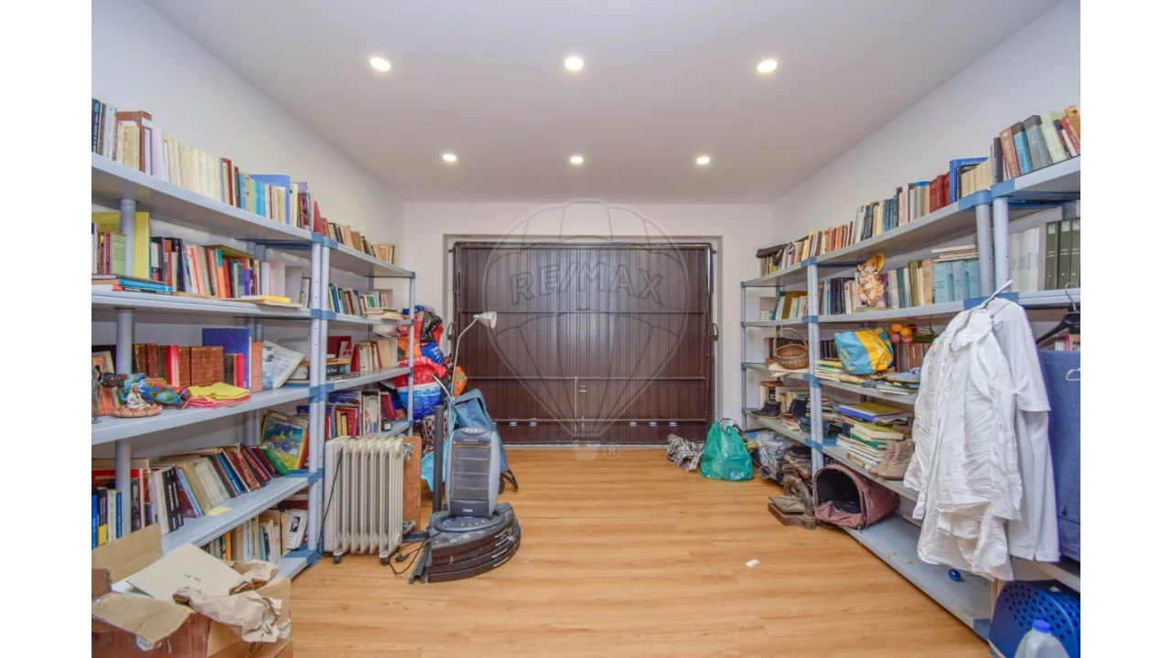 Moradia T6 para Venda em Carvalhal Foto 18