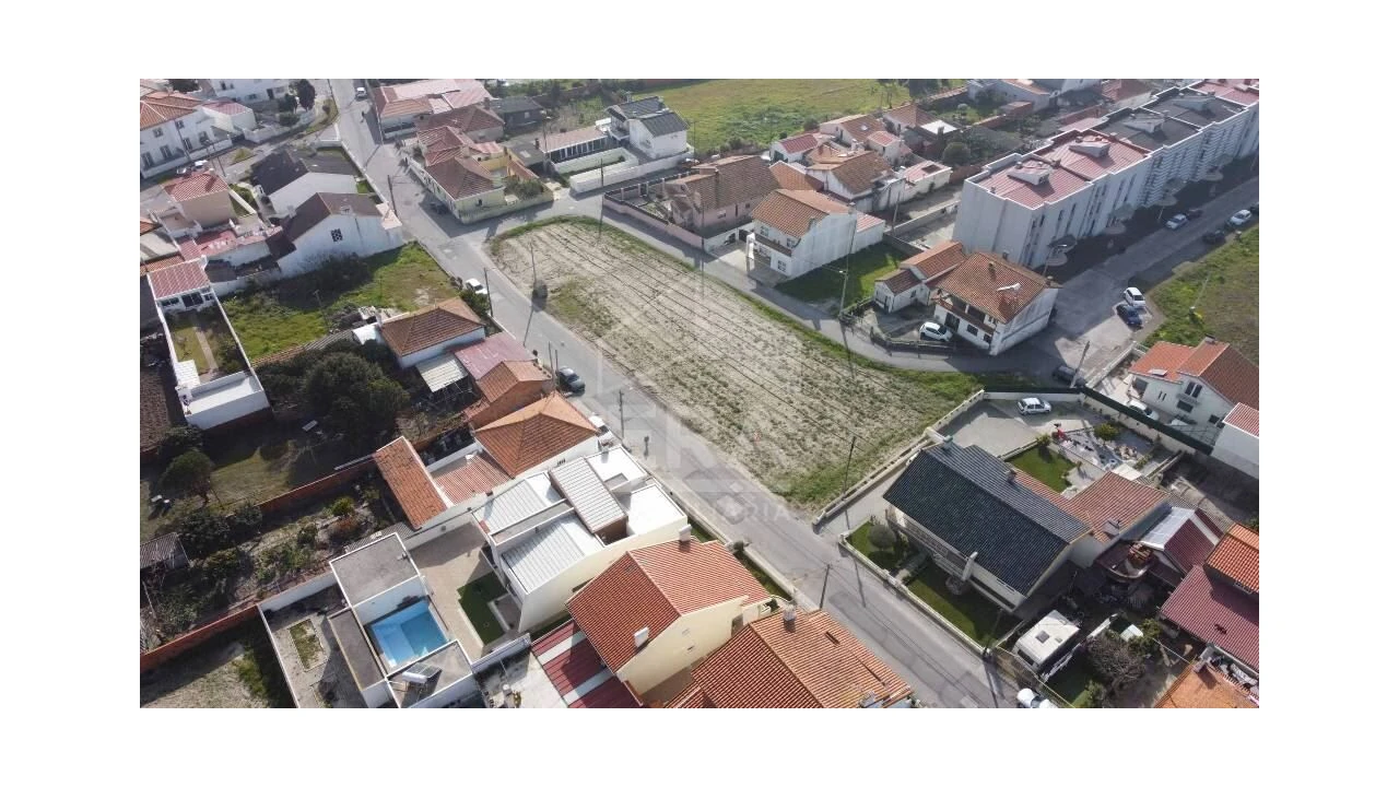 Terreno para Venda em Gafanha da Nazaré Foto 1