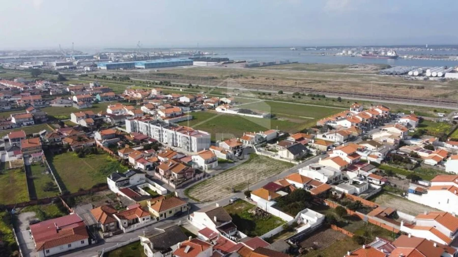 Terreno para Venda em Gafanha da Nazaré Foto 4
