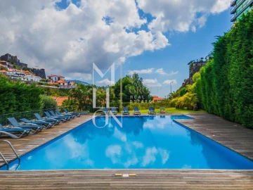 Apartamento T4 para Venda em Funchal (São Pedro)