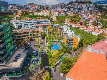 Apartamento T4 para Venda em Funchal (São Pedro)