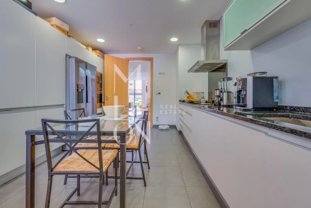 Apartamento T4 para Venda em Funchal (São Pedro) Foto 49