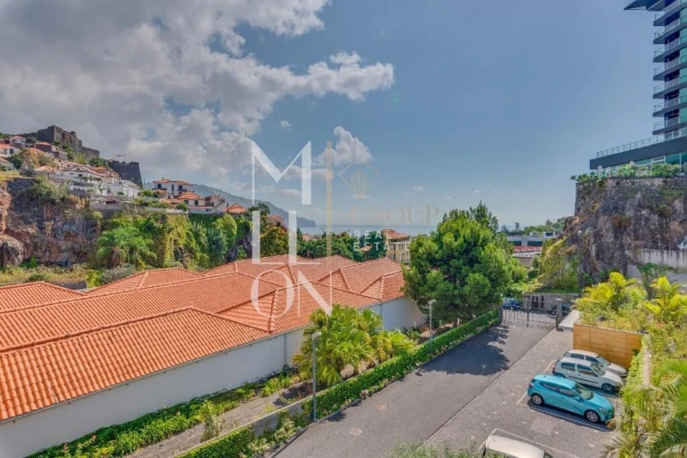 Apartamento T4 para Venda em Funchal (São Pedro) Foto 30