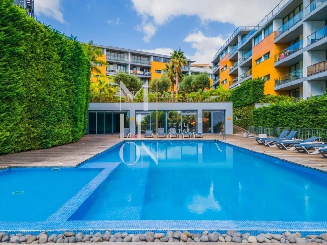 Apartamento T4 para Venda em Funchal (São Pedro) Foto 9