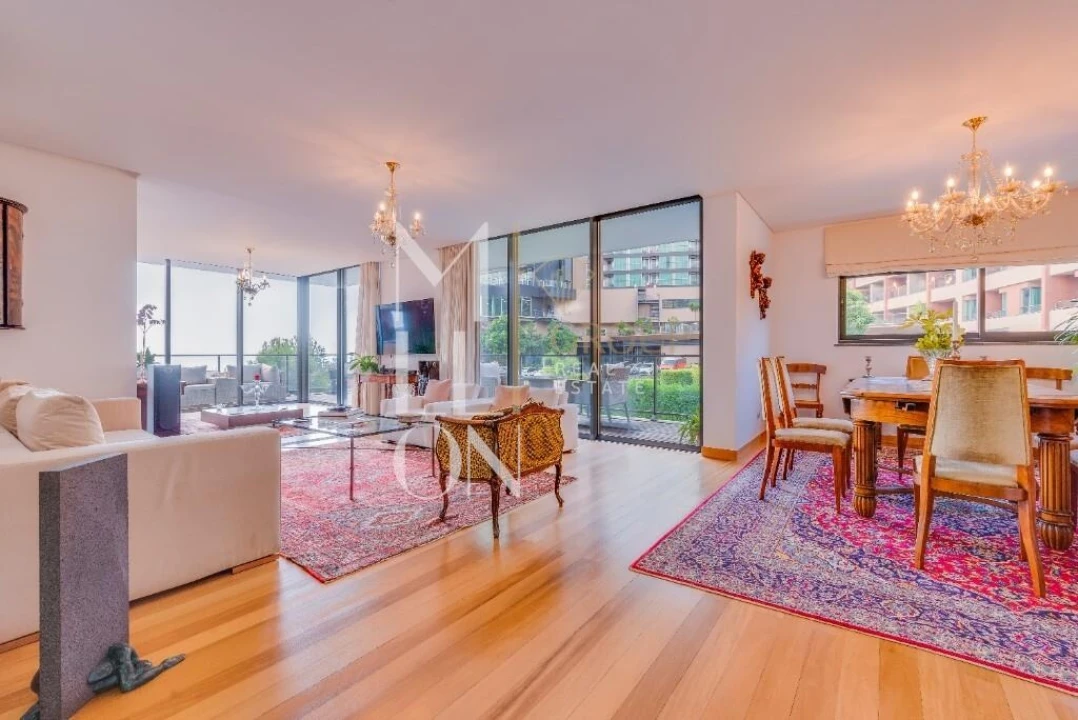 Apartamento T4 para Venda em Funchal (São Pedro) Foto 18