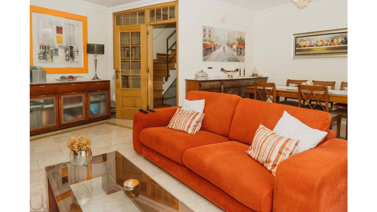 Moradia T3 para Venda em Avenidas Novas Foto 4