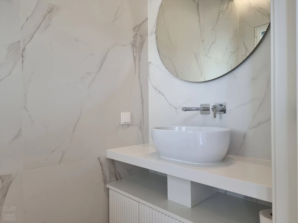 Moradia T4 para Arrendamento em Charneca de Caparica e Sobreda Foto 10