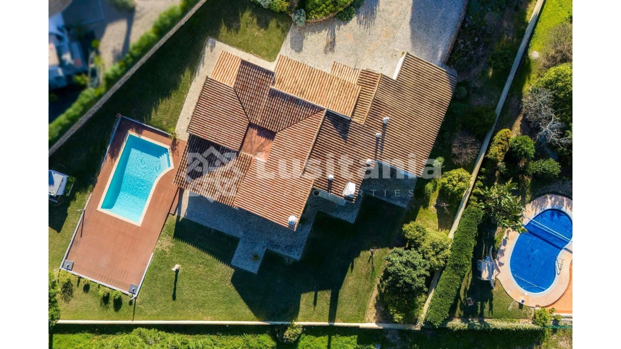 Moradia T3 para Venda em Quarteira Foto 42