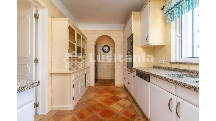 Moradia T3 para Venda em Quarteira Foto 37