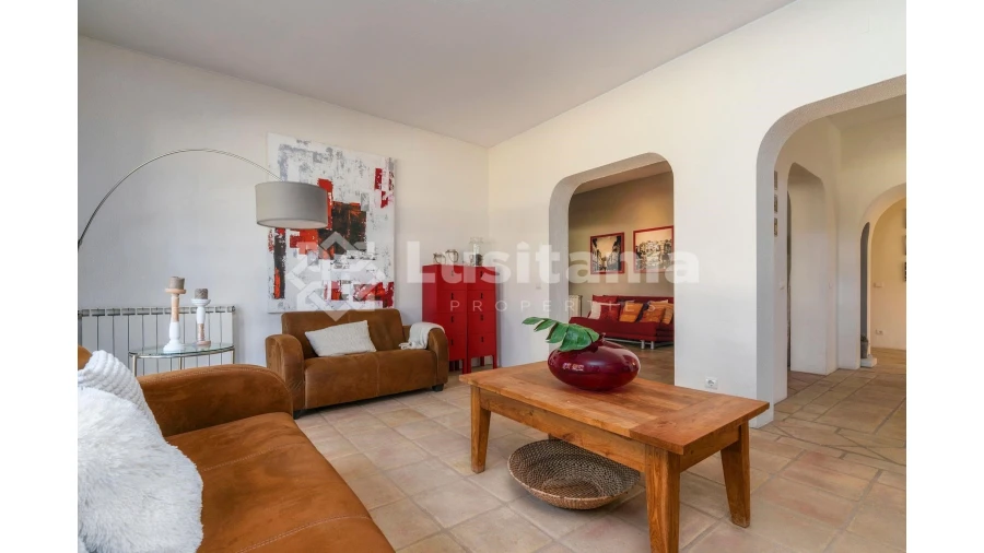 Moradia T3 para Venda em Quarteira Foto 11