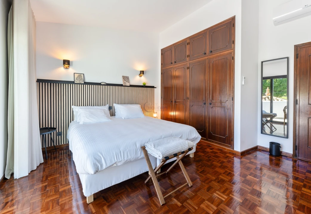 Moradia T4 para Arrendamento férias em Loule (São Clemente) Foto 14