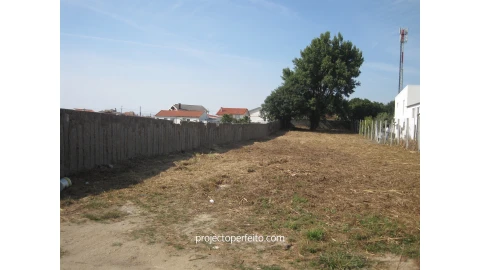 Terreno para Venda em São Felix da Marinha