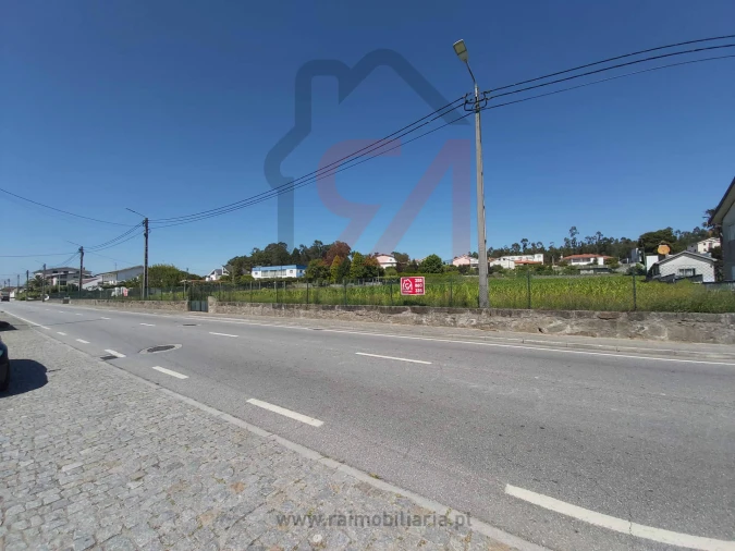 Terreno para Venda em Carvalhosa Foto 6