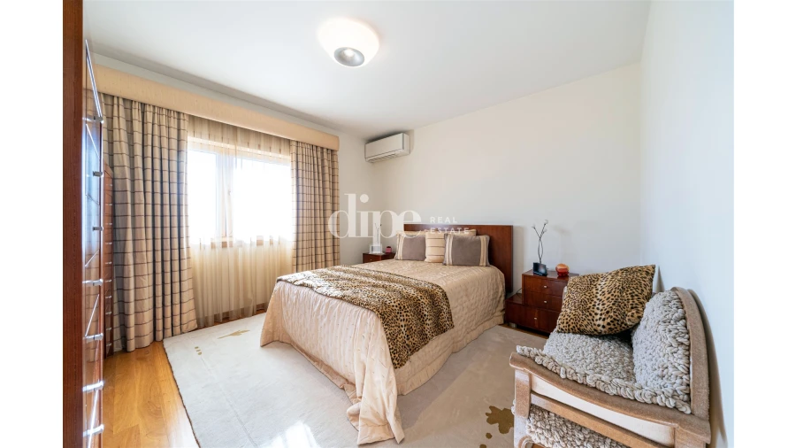 Moradia T4 para Venda em Selho São Lourenço e Gominhães Foto 25