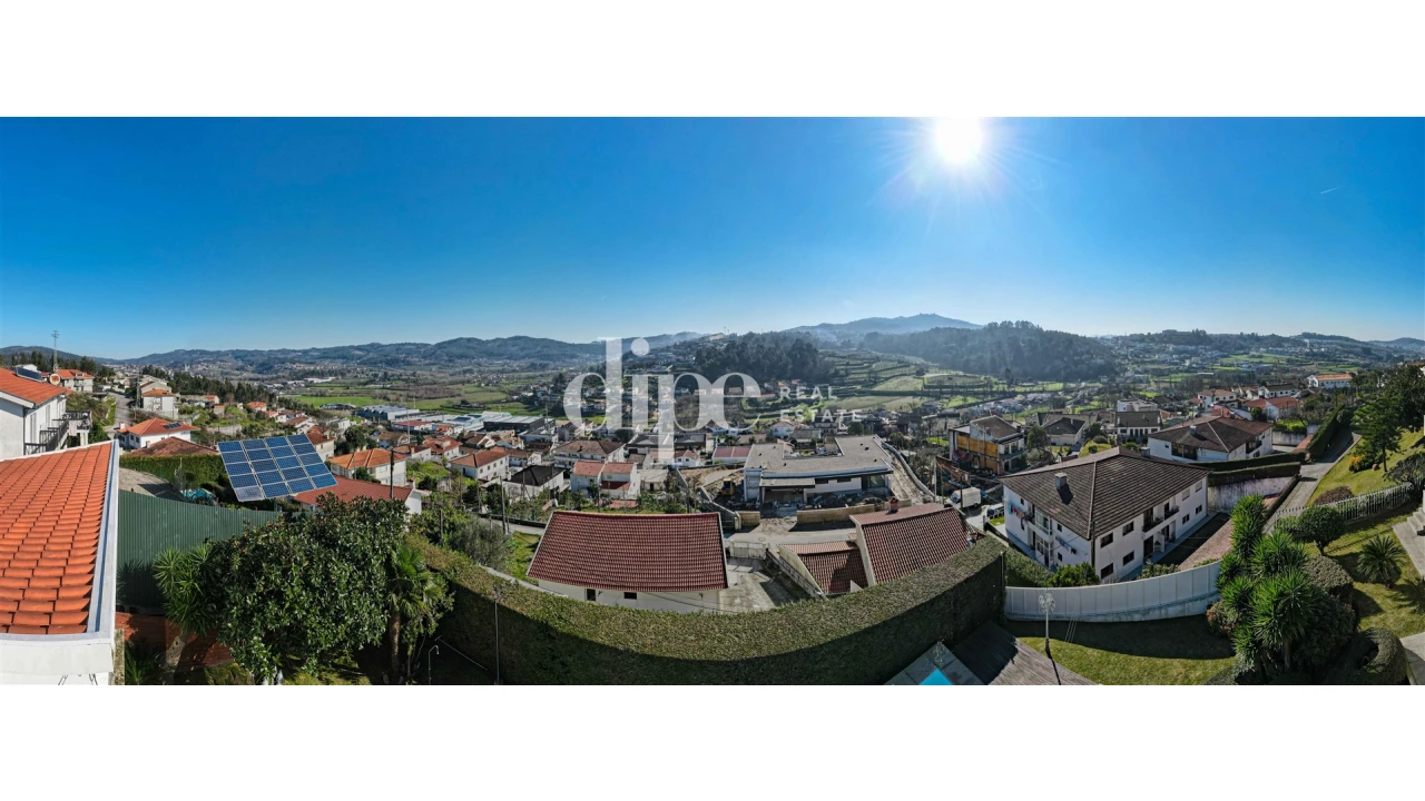 Moradia T4 para Venda em Selho São Lourenço e Gominhães Foto 38