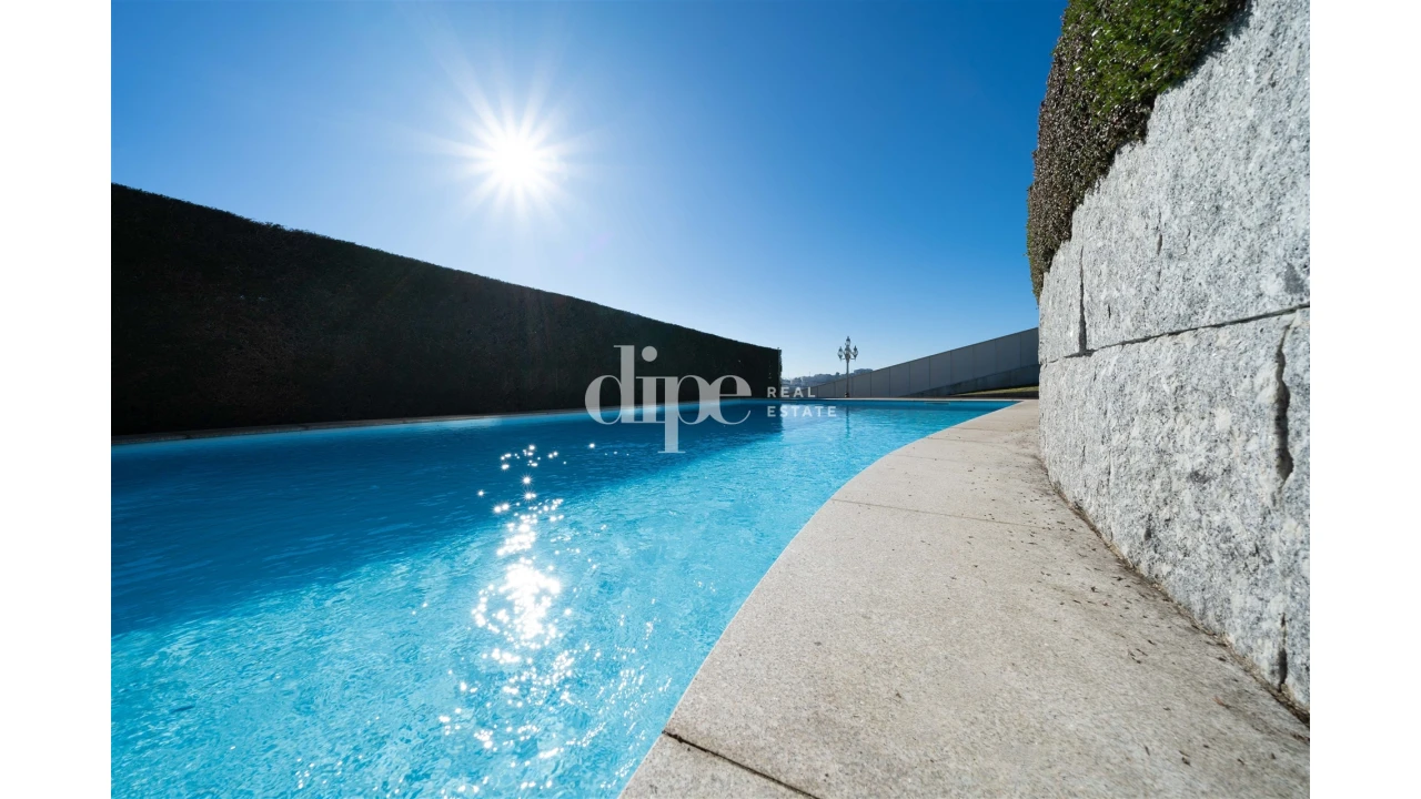 Moradia T4 para Venda em Selho São Lourenço e Gominhães Foto 4