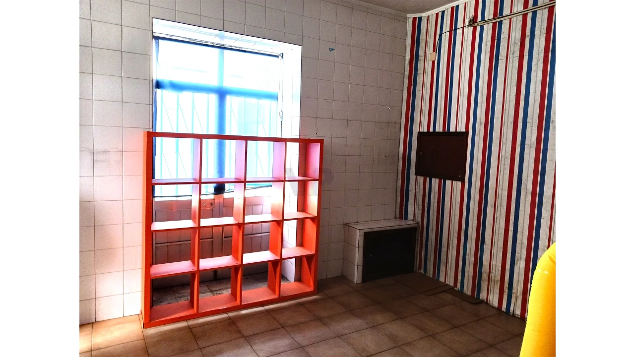 Loja para Arrendamento em Aguas Santas Foto 4