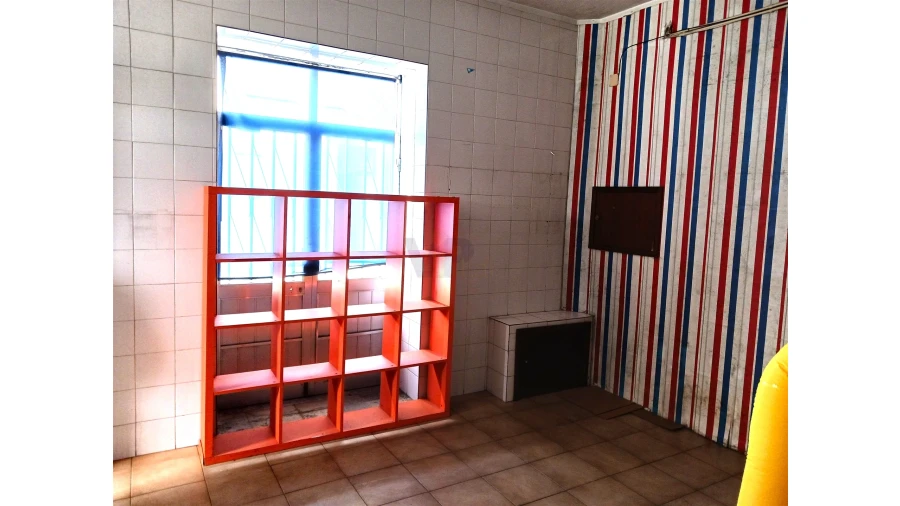 Loja para Arrendamento em Aguas Santas Foto 4