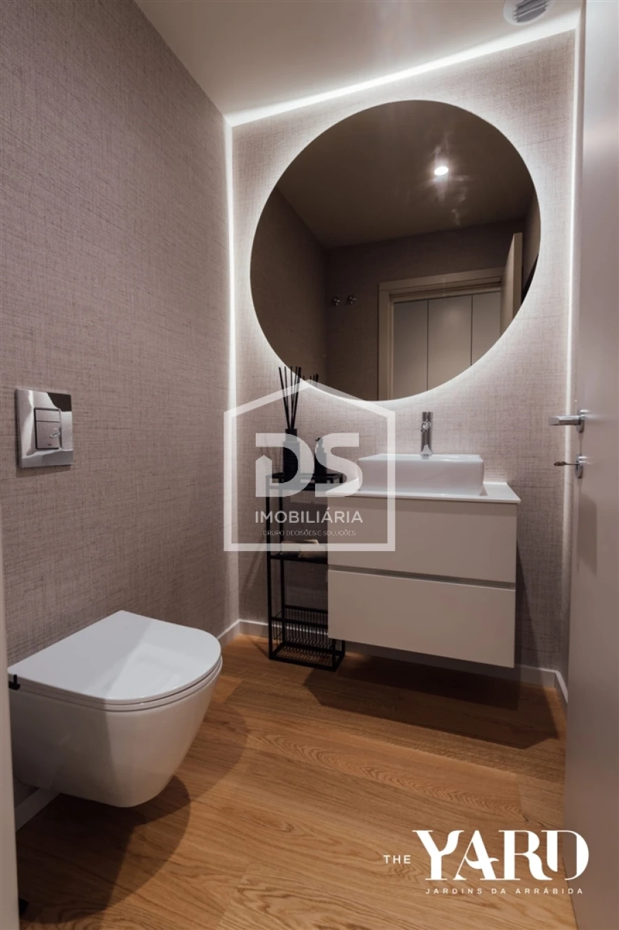 Apartamento T4 para Venda em Santa Marinha e São Pedro da Afurada Foto 15