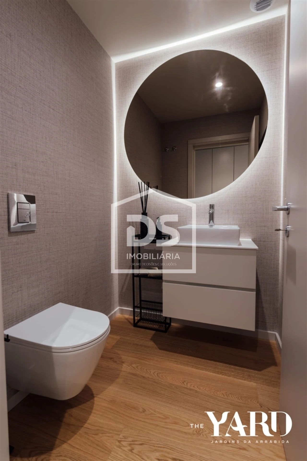 Apartamento T4 para Venda em Santa Marinha e São Pedro da Afurada Foto 15