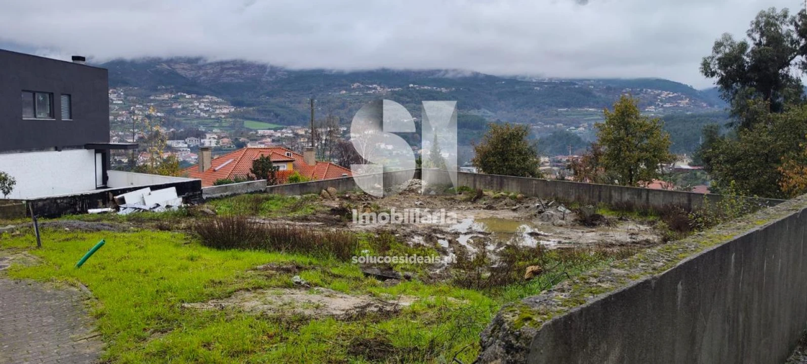 Terreno para Venda em Borbela e Lamas de Olo Foto 5