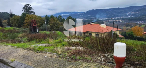 Terreno para Venda em Borbela e Lamas de Olo