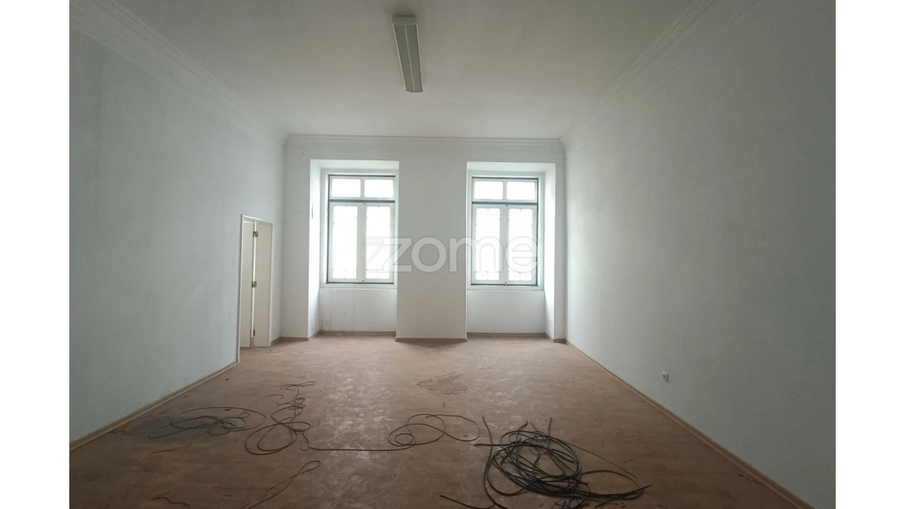 Prédio para Venda em Santa Maria Maior Foto 5